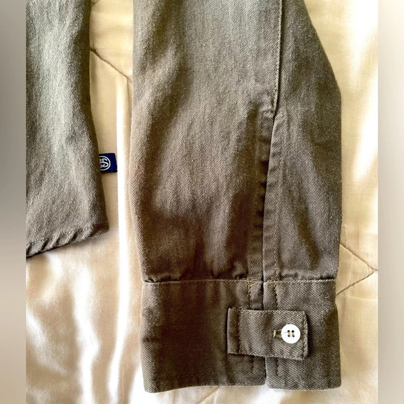 Rare Stüssy Olive green button down 100% cotton top. Sz-M - Picture 3 of 5